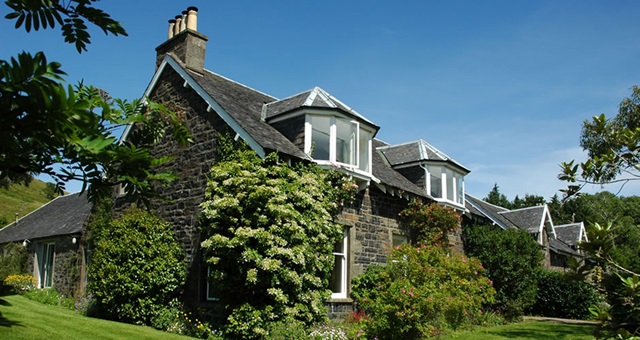 Craigdhu farmhouse in Scotland