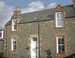 borders house to rent