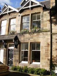 accommodation near edinburgh