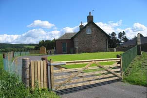 self catering sleeps 6