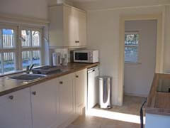 sleeps 6