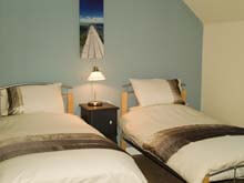 sleeps 8