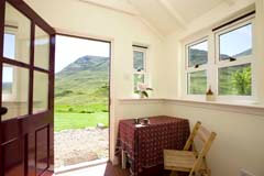 twin bedded room