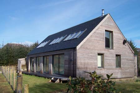 self-catering sleeps 6