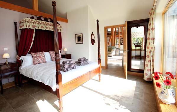half tester bed