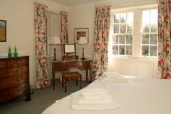 sleeps 14