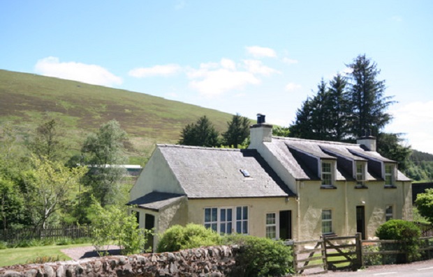 Claypotts holiday cottage perthshire