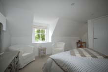 sleeps 2