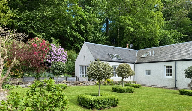 holiday cottage in Crieff