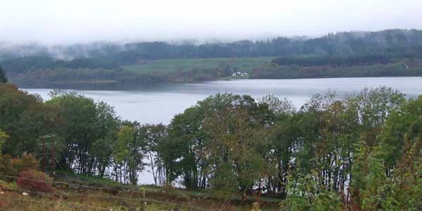 Large hunting lodge over looking loch