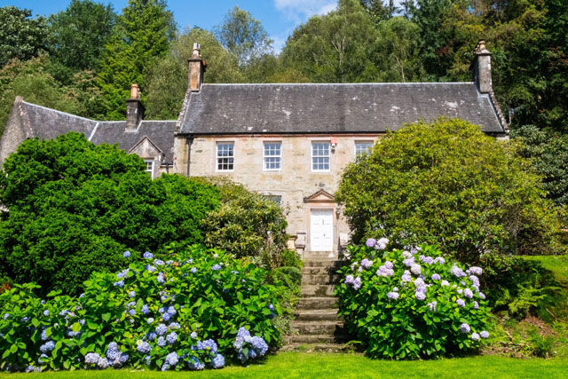 large holiday house scotland