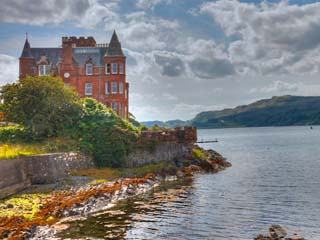 The Turret, Flat F, Kilbowie House, Gallanach Road, Oban 