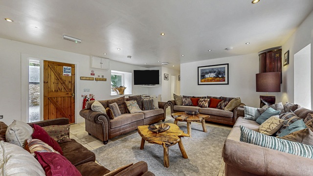 large holiday house sitting room