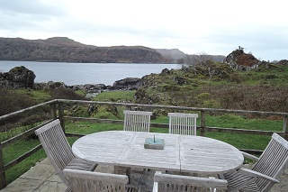 outdoor dining area