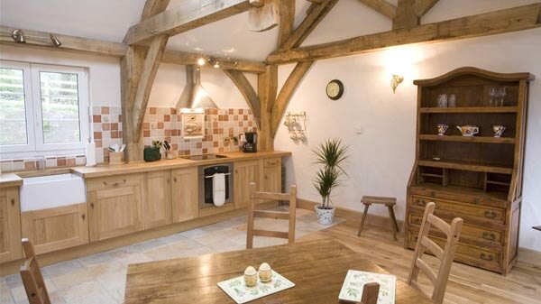 Oak kitchen