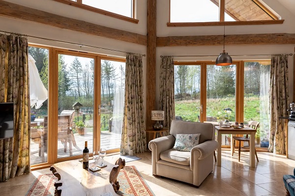 large sitting room with real fire