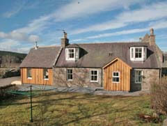 Bridge Cottage, Kincardine O'Neil, Aboyne, Aberdeenshire