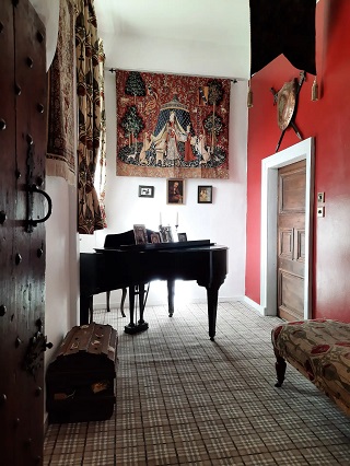 piano in ancient hall