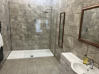ensuite shower room