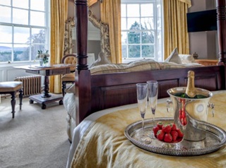 twin beds
