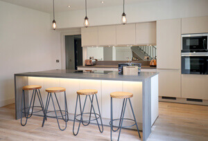 amazing fully equipped modern self-catering kitchen