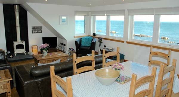 self-catering dining in Cylerdyke Fife