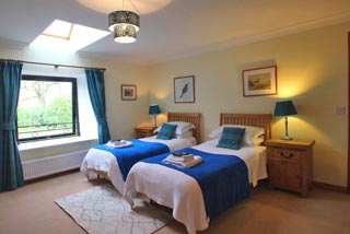 twin beds