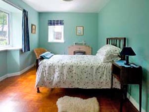 twin bedroom