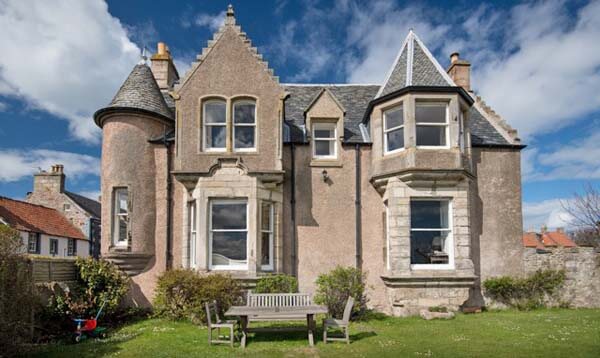 self-catering seaside holiday house