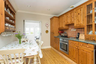 kitchen dining room
