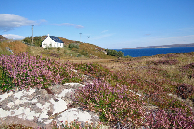 Fearnmore Church holiday home, Applecrosss romantic accommodation - selfcatering cottage to rent
