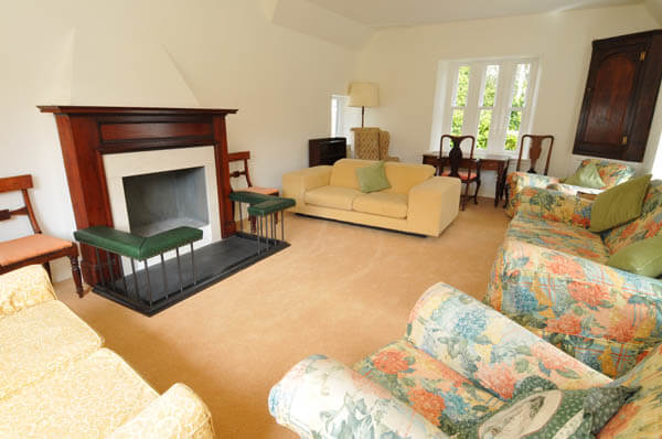 sitting room