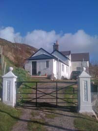 drive of Glencorse country house