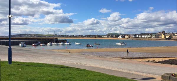 Elie Fife - family holiday town.