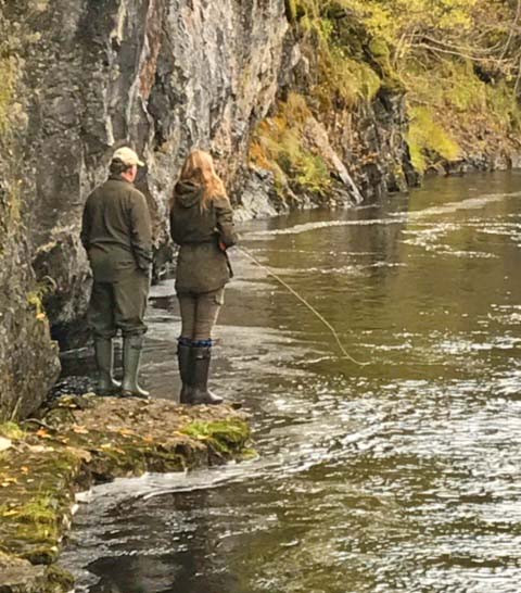 Fly fishing in Pertshire