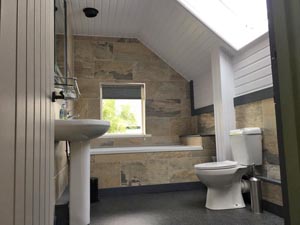 luxury bathroom