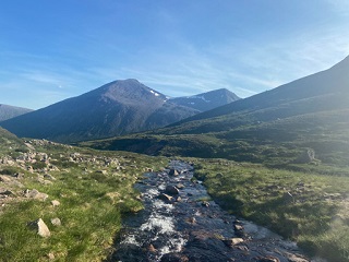 mountains in the Glen