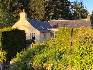 Croftend Cottage, Brewlands Estate, Glenisla, Perthshire