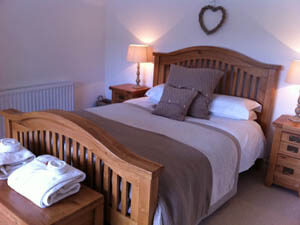 oak bed