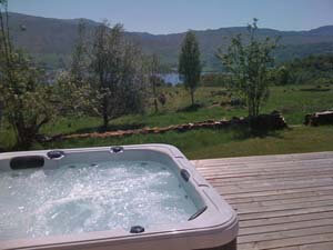 Hot tub