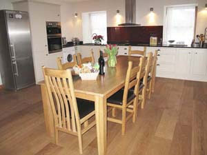 Large kitchen