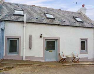cottage sleeps 5
