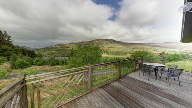 Kingfisher highland lodge balcony view